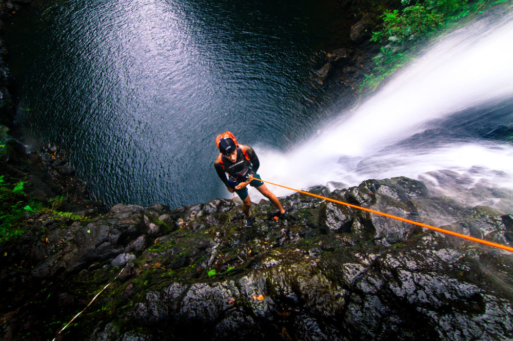 canyoneering canyoning waterfall rappelling