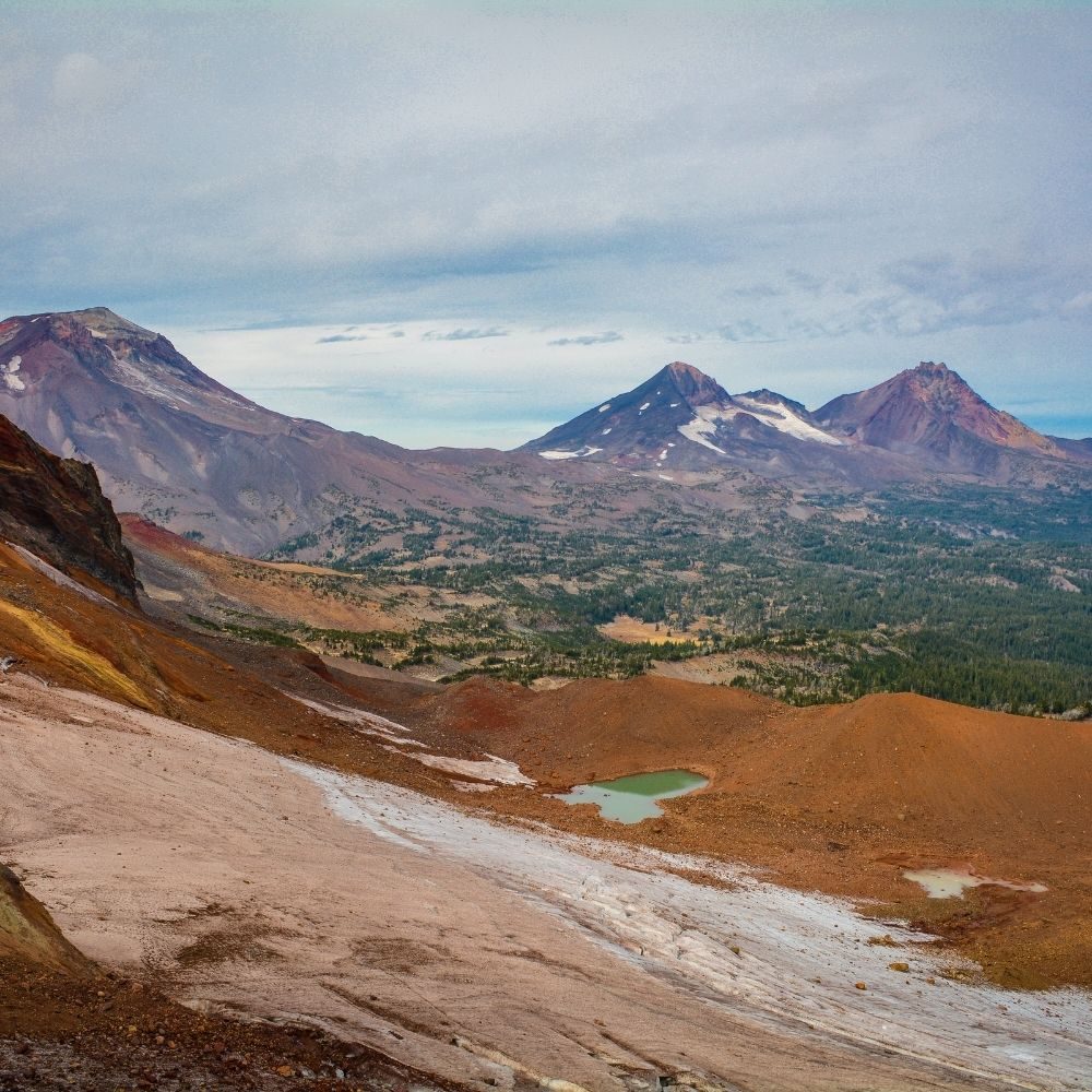 oregon 3 sisters mountains south sister middle sister north sister hike and climb